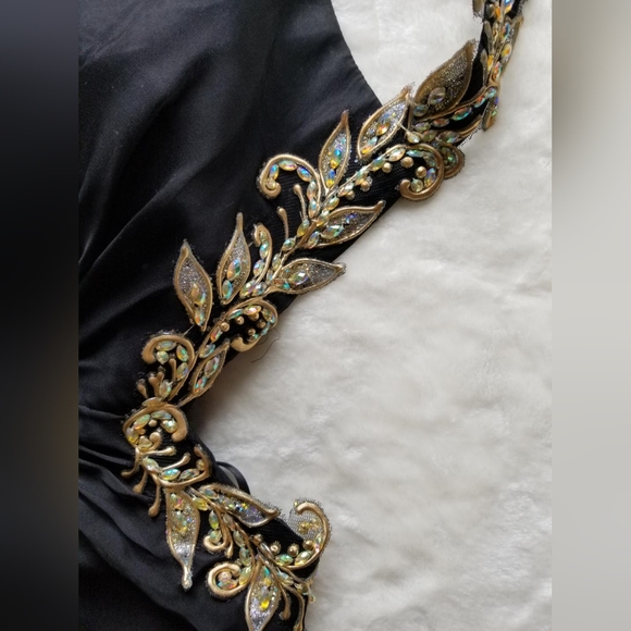 Black Evening Gown Size 8 NWOT - Picture 3 of 7